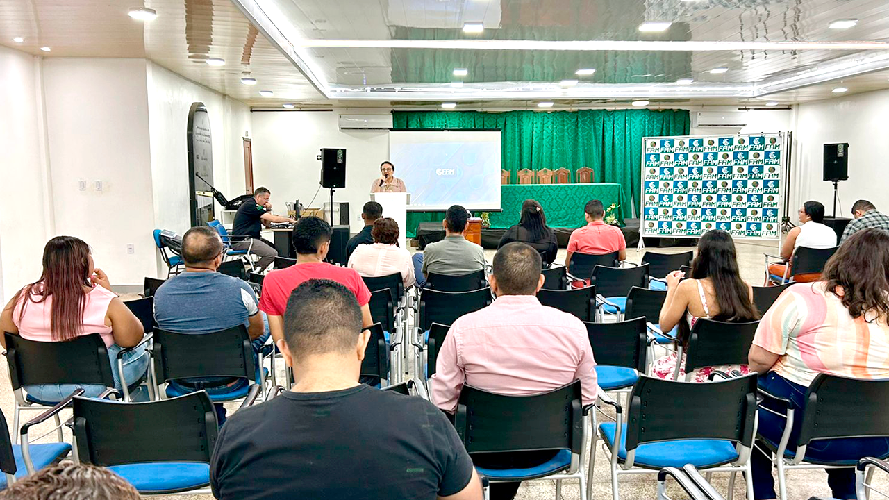 Relatório de Atividade Institucional: Socialização de Resultados dos Cursos de Graduação